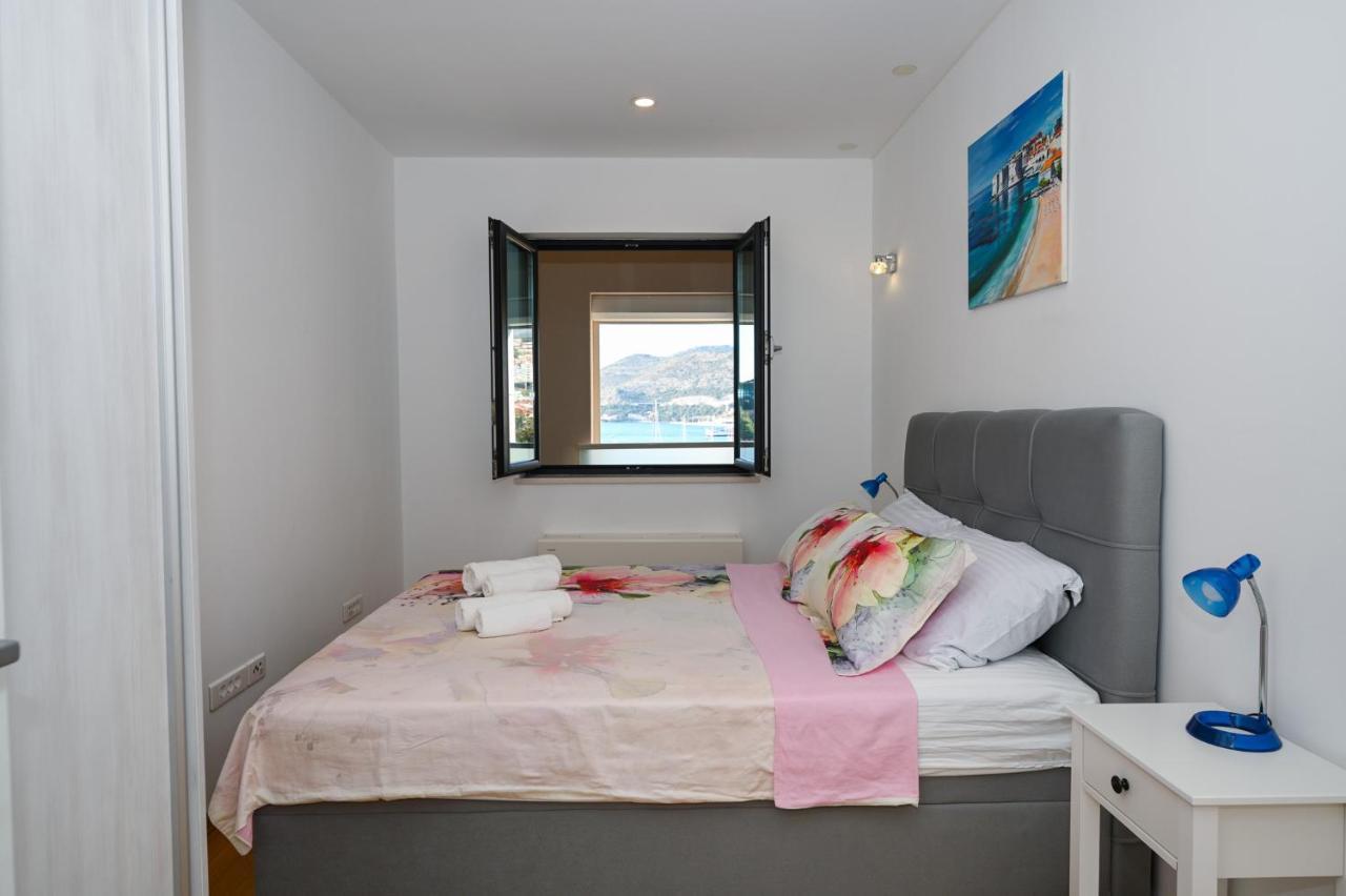 Sea View Porto With Secured Private Parking Apartment Dubrovnik